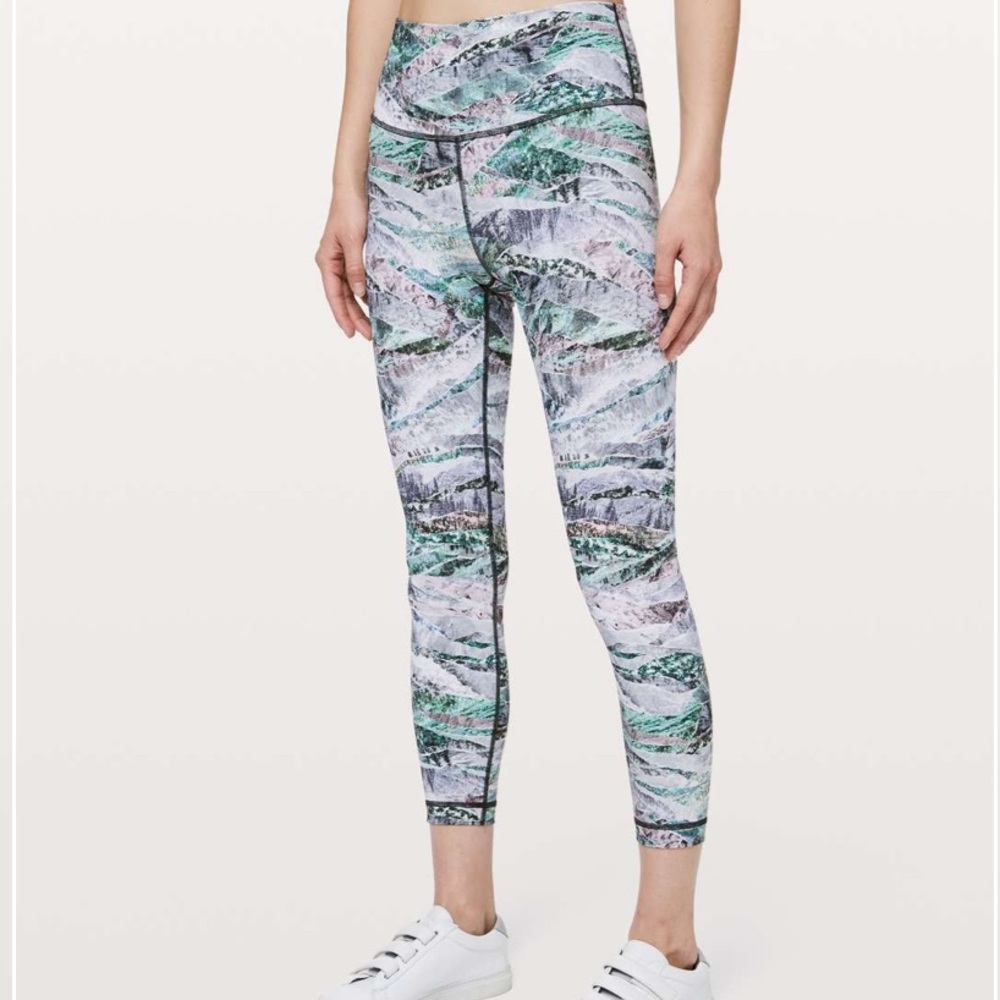 Lululemon Wunder Under High-Rise Tight 25" *Full-On Luxtreme springscape multi - Picture 9 of 12